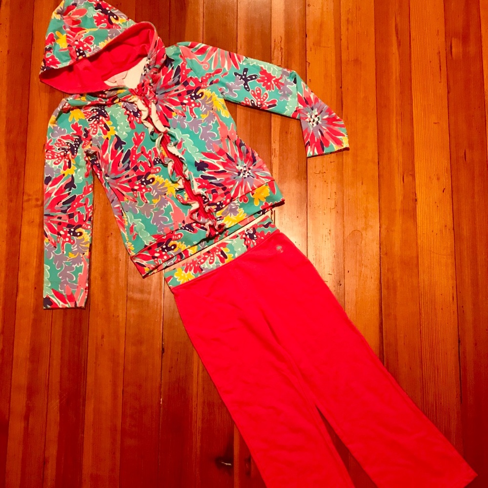 Lilly Pulitzer Girls Sweatsuit Size L (8-10)